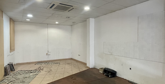 LOCAL PLANTA BAIXA A SANTA EUGÈNIA