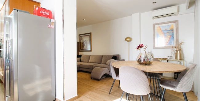 CASA APARELLADA CANTONERA DE LUXE AMB JARDÍ I PISCINA A VILABLAREIX