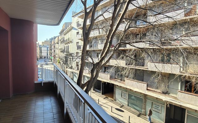 LLOGUER DE DESPATX A L'EIXAMPLE NORD DE GIRONA