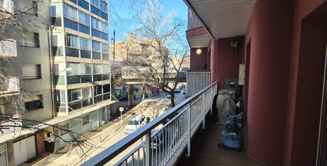 LLOGUER DE DESPATX A L'EIXAMPLE NORD DE GIRONA