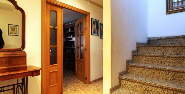 CASA CANTONERA AMB PATI, GRAN GARATGE I EXCEL·LENT UBICACIÓ A TAIALÀ - FONTAJAU – GIRONA