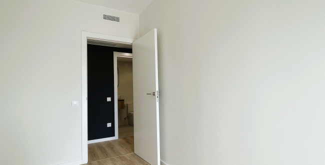 PLANTA BAJA DE OBRA NUEVA CON 2 HABITACIONES, JARDÍN PRIVADO DE 90M2, PARKING Y ZONA COMUNITARIA CON PISCINA EN DOMENY - GIRONA