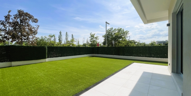 PLANTA BAJA DE OBRA NUEVA CON 2 HABITACIONES, JARDÍN PRIVADO DE 90M2, PARKING Y ZONA COMUNITARIA CON PISCINA EN DOMENY - GIRONA